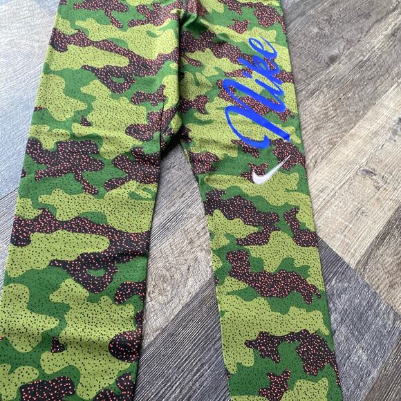 Nike Camo Leg-A-See leggings - Picture 12 of 13